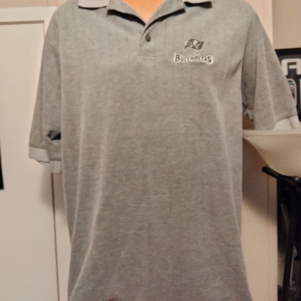 Tampa Bay buccaneers shirt